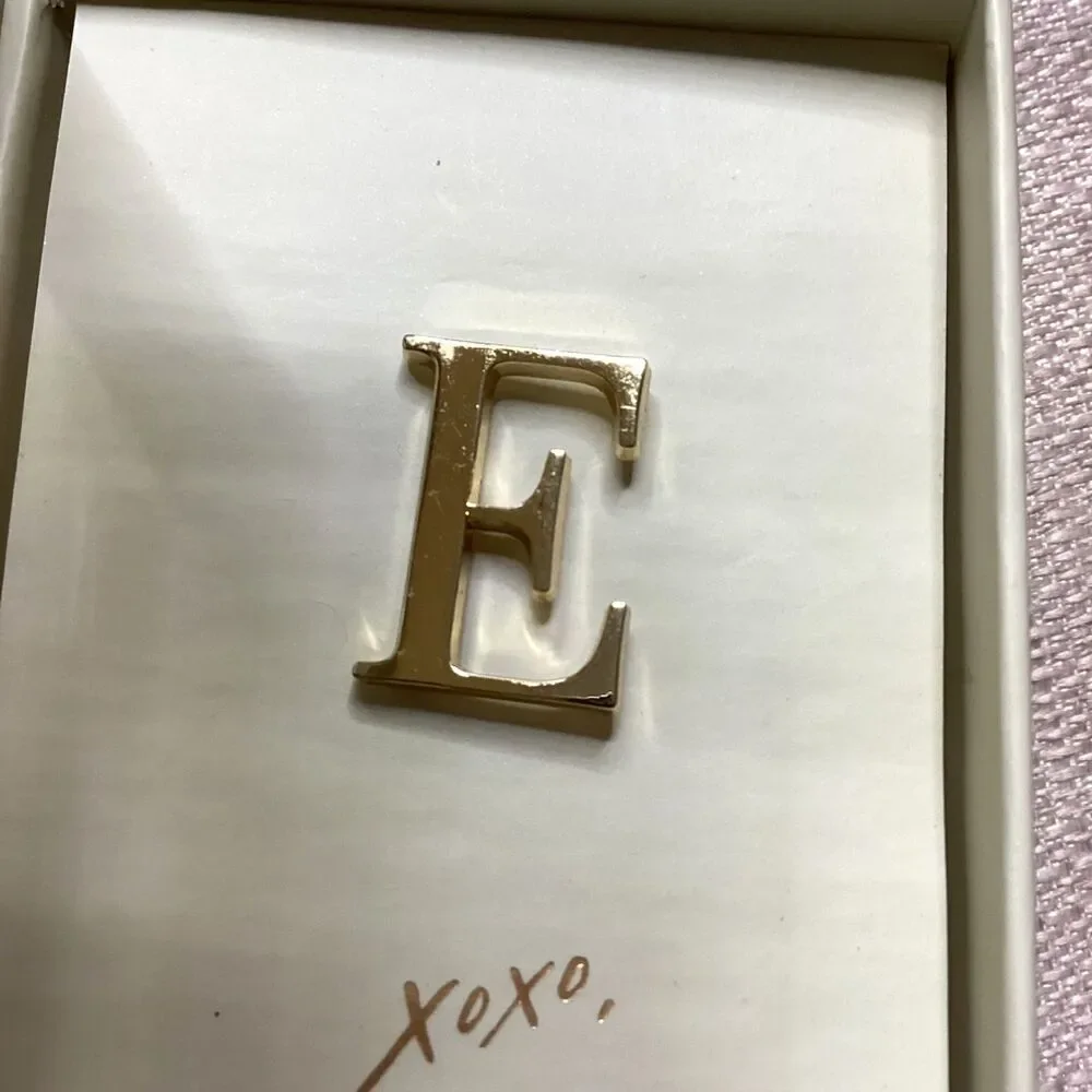 LARK & IVES COLLECTIVES THE GOLD MONOGRAM LYRICS PINS 